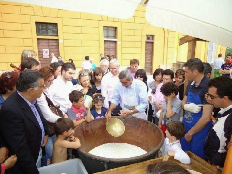 Agroalimentare: Coldiretti, in Lombardia  il 45 per cento del latte italiano