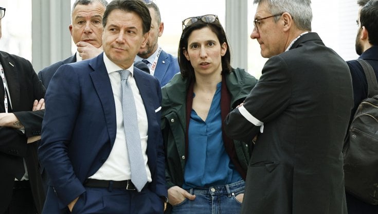 Faccia da opposizione o faccia da oppositore ? Di “Rosso Malpelo”