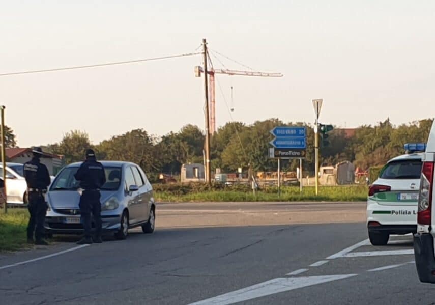 Incidente all’incrocio di strada Pontevecchio a Magenta, ferita una ragazza