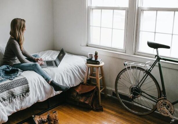 Studente fuori sede? A Milano oltre 600 euro mese per una stanza