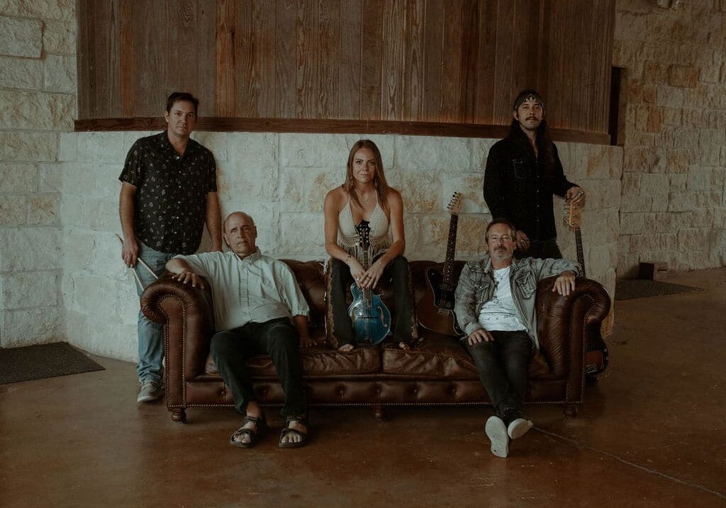 Alli Mattice Band – “No Drama” (2023)  – by Trex Roads