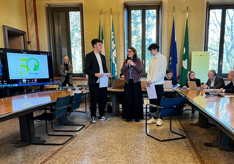 Parco del Ticino verso i 50 anni: premiato il logo celebrativo, realizzato da studenti di Gallarate