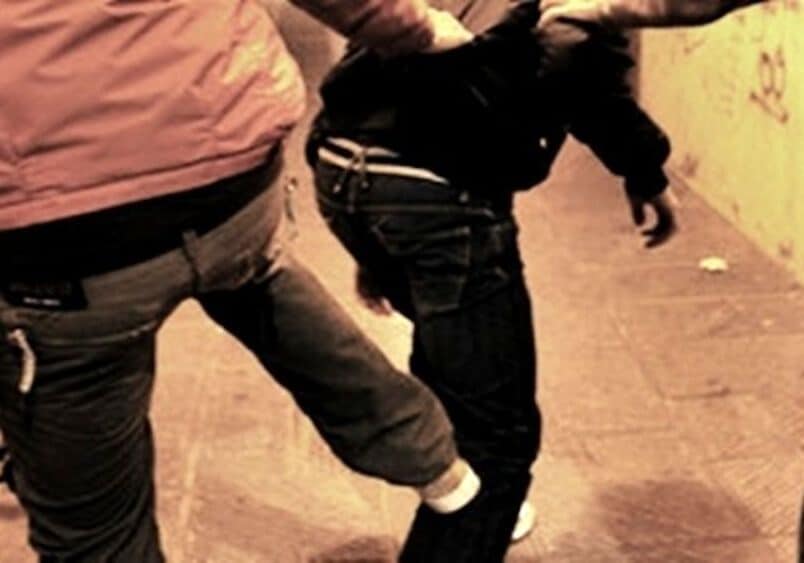 Bubbiano, naso fratturato a 12enne: indagati due minori