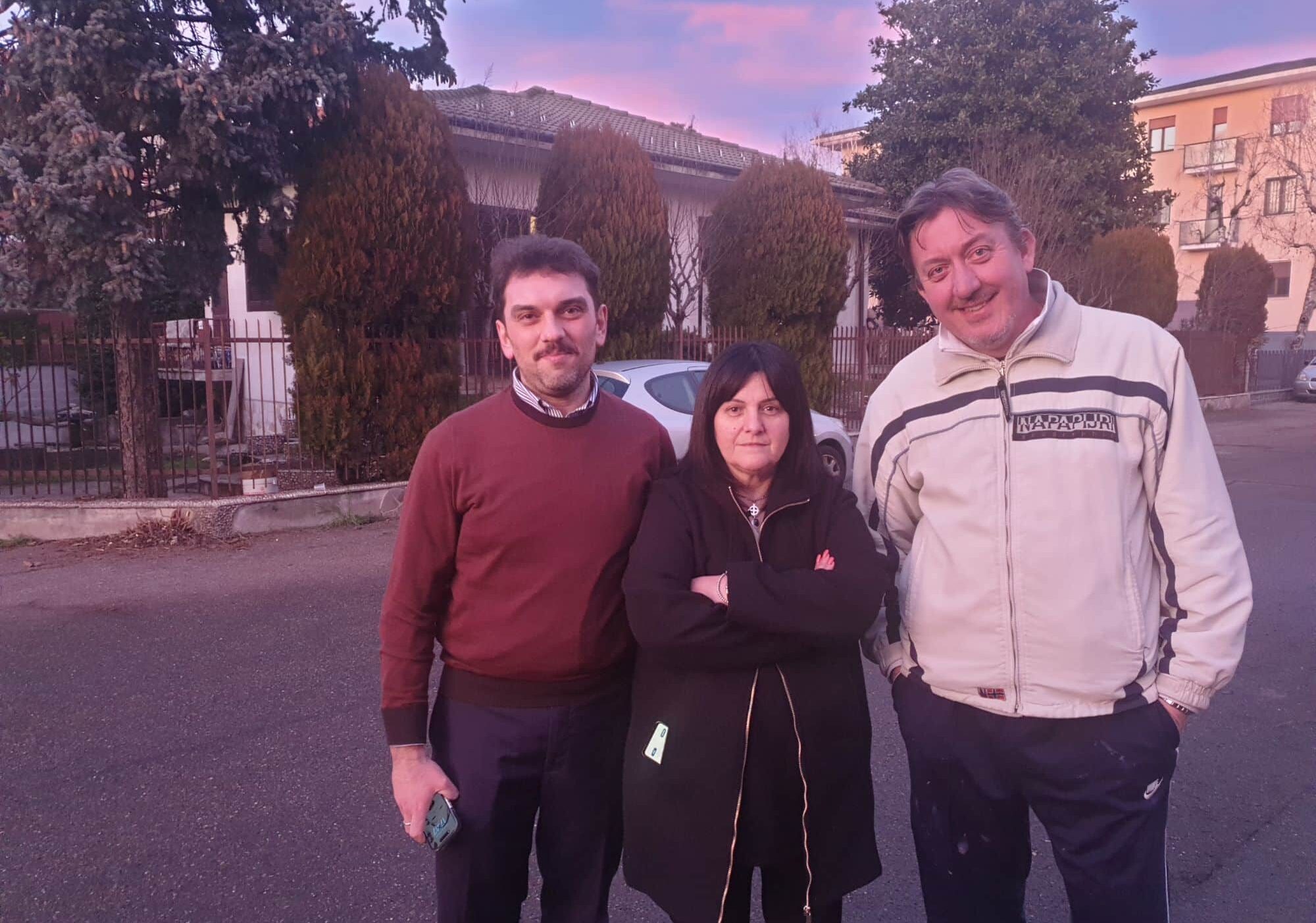 Magenta, Forza Nuova davanti alla villetta occupata dai rom: “Martedì saremo in via Del Carso per un presidio, se ne devono andare”