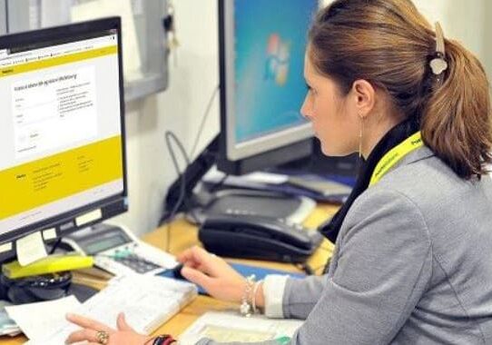 Poste Italiane: in provincia di Milano parte il nuovo servizio online per gli atti giudiziari