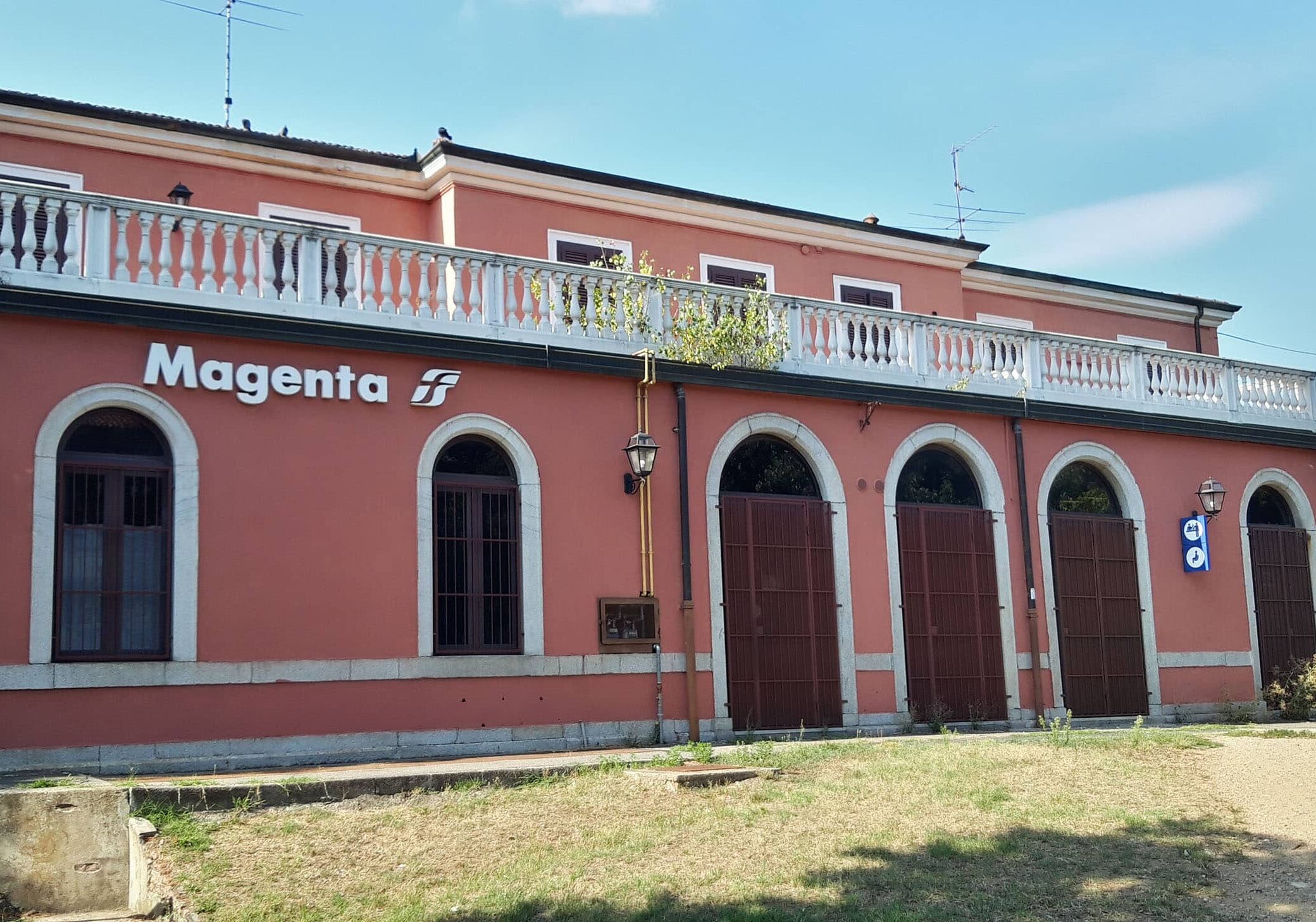 Spaccia alla stazione di Magenta: la Polfer arresta 33enne