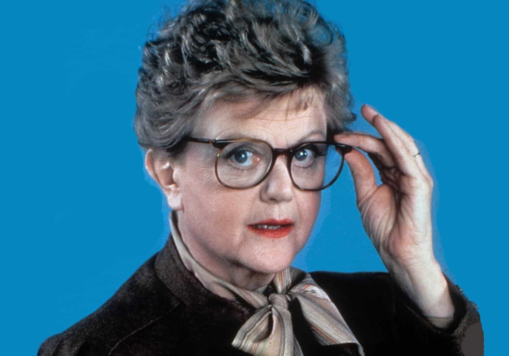 Faccia da tributo ad Angela: due anni senza la Signora in giallo