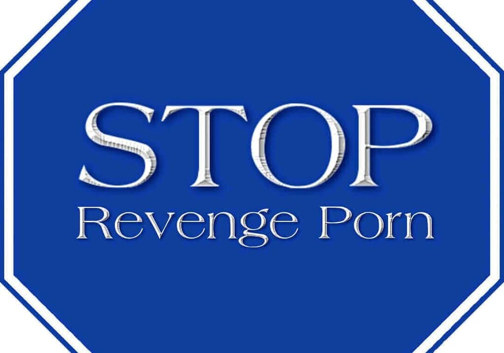 Violenza sulle donne, 1 giovane su 4 conosce vittima di revenge porn