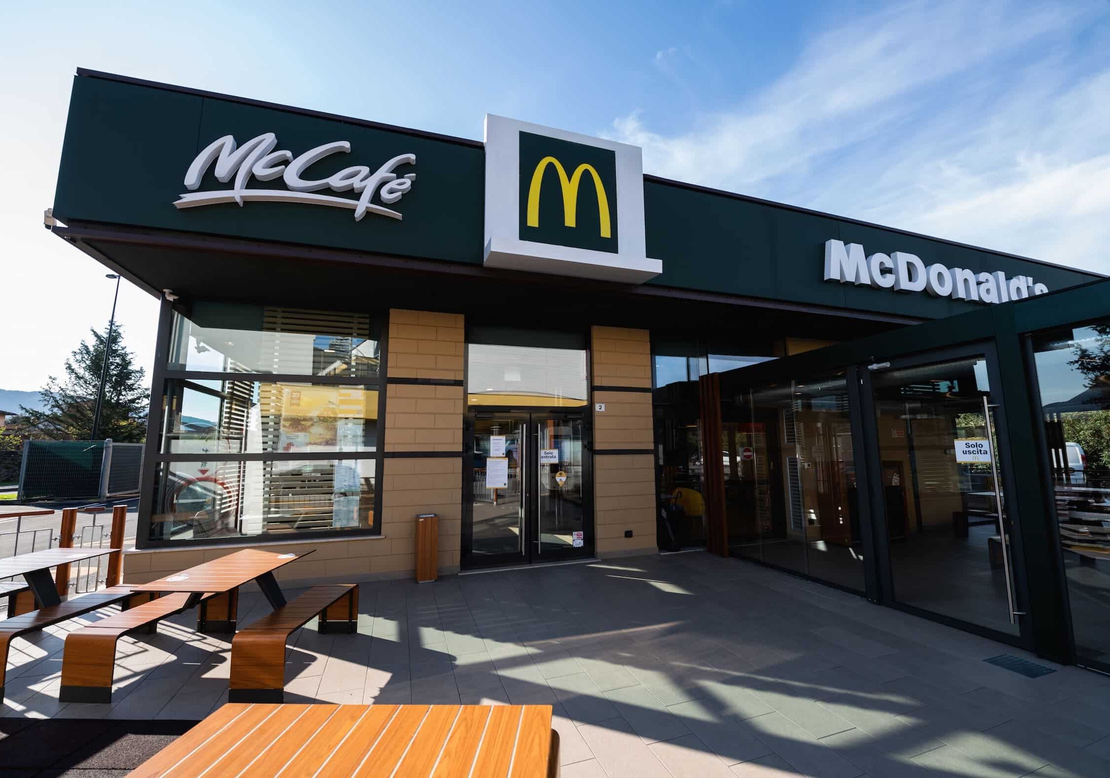 Apre oggi il nuovo McDonald’s di Castano Primo