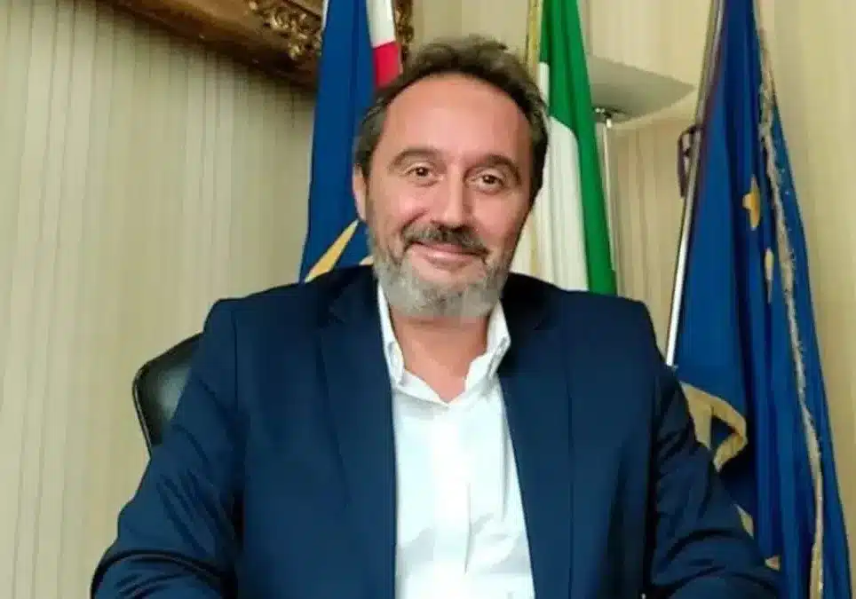 Minacce di morte al sindaco di Buccinasco Rino Pruiti