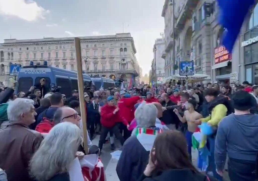 Faccia da portabandiera …nel nulla: cosa ci lascia quest’ottantesimo della Liberazione