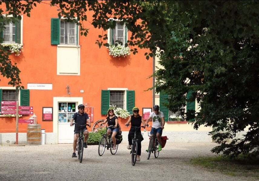 Alla scoperta del Parco del Ticino in bicicletta: il cicloturismo a Cascina Caremma