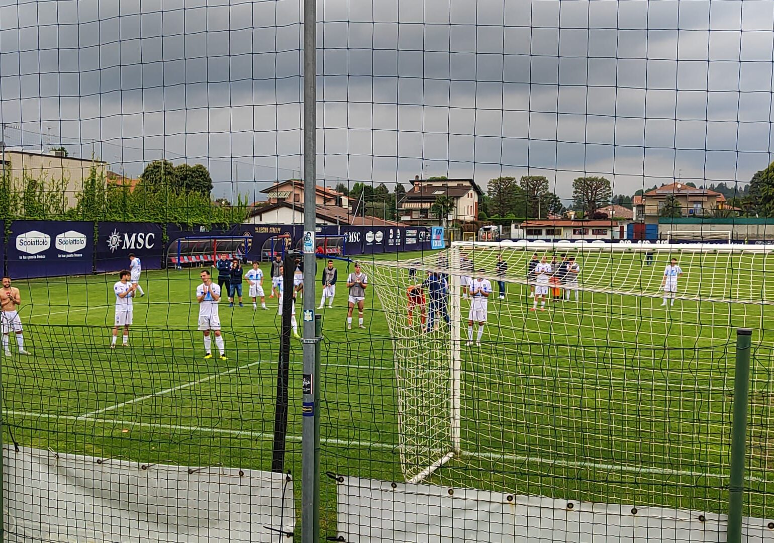 Calcio, serie D. Il Magenta retrocede al 94 esimo. Ma che amarezza