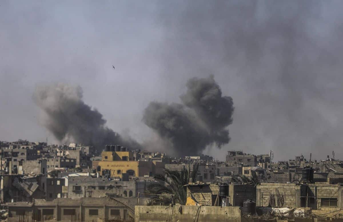 Nuovo raid israeliano a Gaza, colpita una scuola. Almeno 30 morti