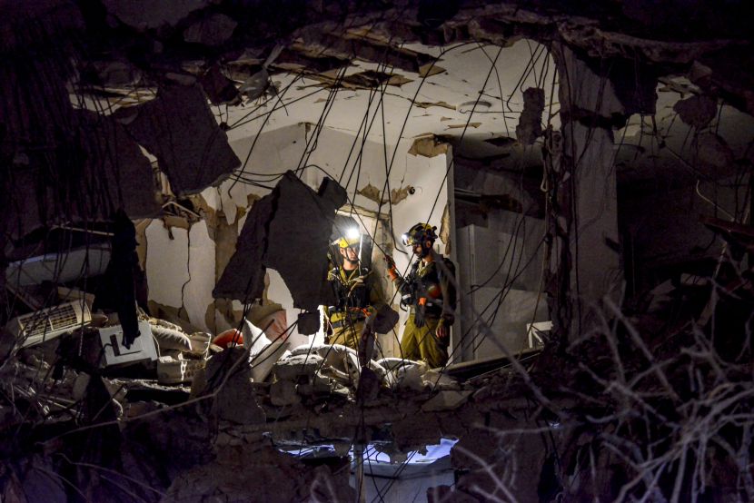 Israele, 8 morti e 300 feriti per attacco iraniano nella notte