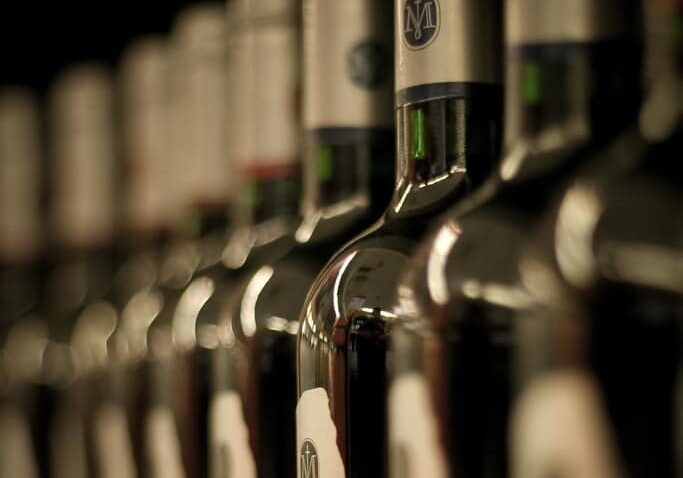 Alcolici: Rapporto Coop, in calo consumi di vino e birra, boom per le alternative analcoliche