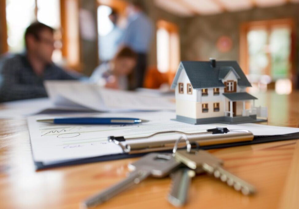 Casa: i giovani si indebitano per doppio del tempo generazioni precedenti
