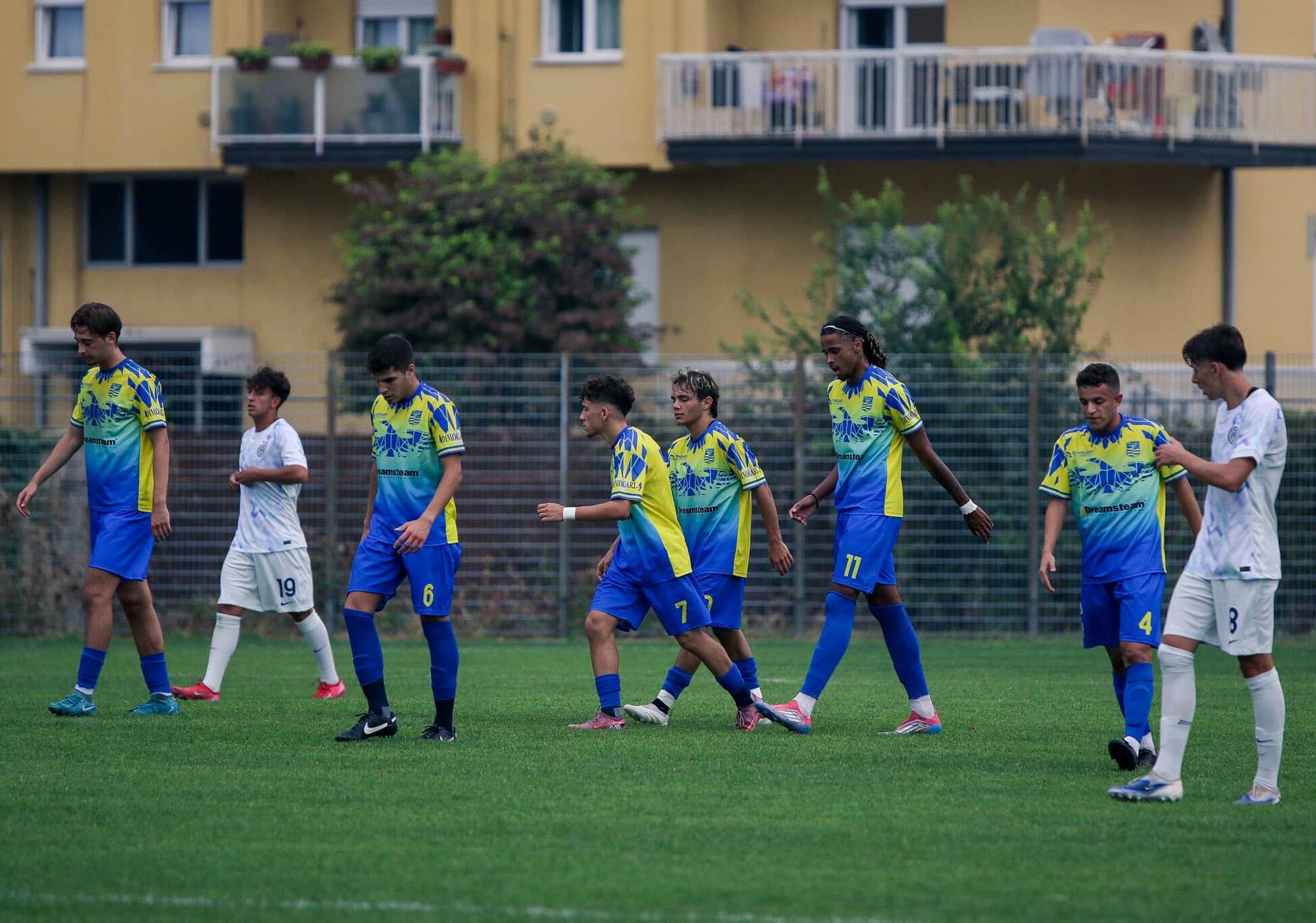 Calcio, Eccellenza Coppa Italia: finisce senza reti tra Legnano e Magenta