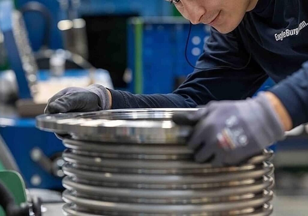Rho, Freudenberg a rischio chiusura: 42 lavoratori a rischio
