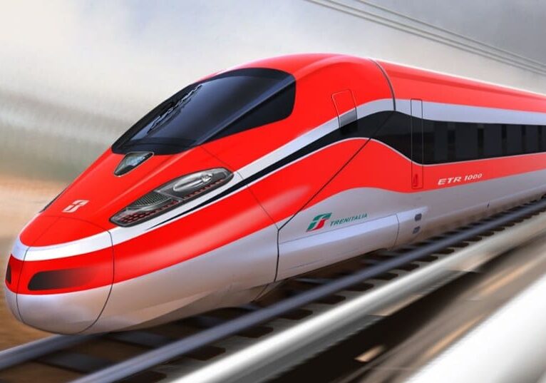 ‘A Natale come sempre è caro treni’