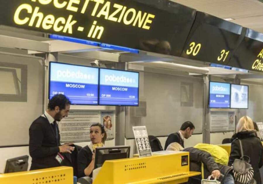 Controllo passaporti a Malpensa: in arrivo più agenti di polizia per eliminare le code