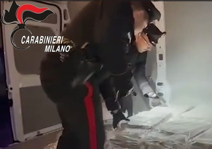 Spaccio nell’abbiatense: arrestate tre persone, sequestrati 480 kg di hashish