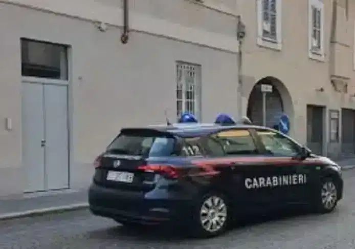 Mesero: maxi rissa in corte per problemi di affitto, 8 arrestati e 5 denunciati