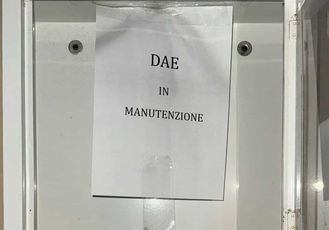 DAE non aggiornati sull’app comunale: continua la battaglia di “Robecco e Frazioni – Coerenza”