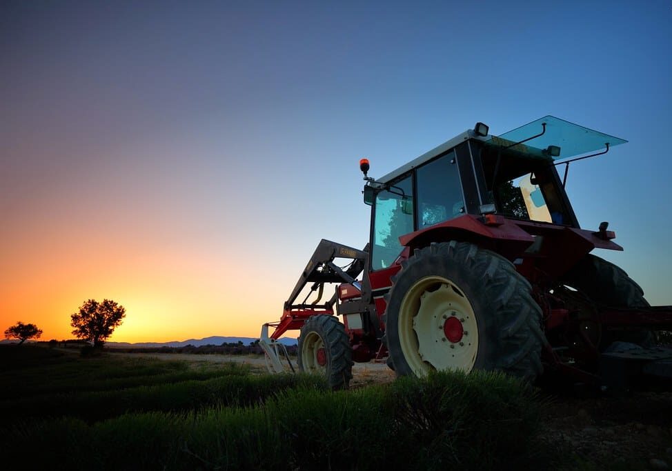 Lombardia. Agricoltore muore schiacciato dal trattore a Teglio