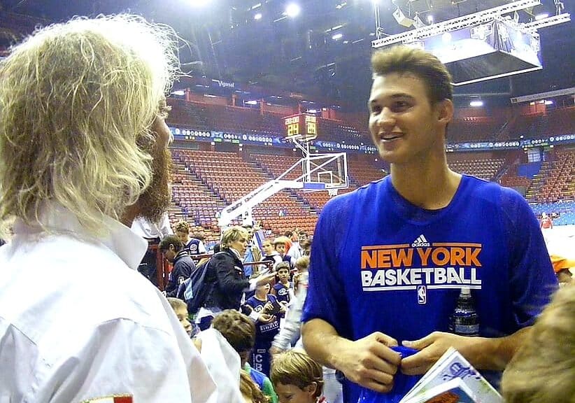 La CBC Corbetta ed Andrea Annese rendono omaggio a Danilo Gallinari: “Un esempio per i nostri ragazzi. Per noi significa non mollare mai”