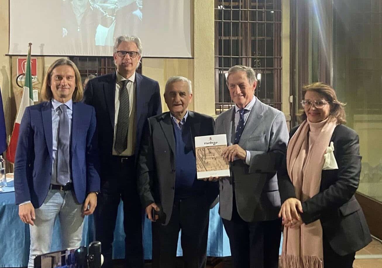 “Turbigo”: la nostra storia e il nostro paese. Una serata di successo (e di tutto esaurito) per Giuseppe Leoni