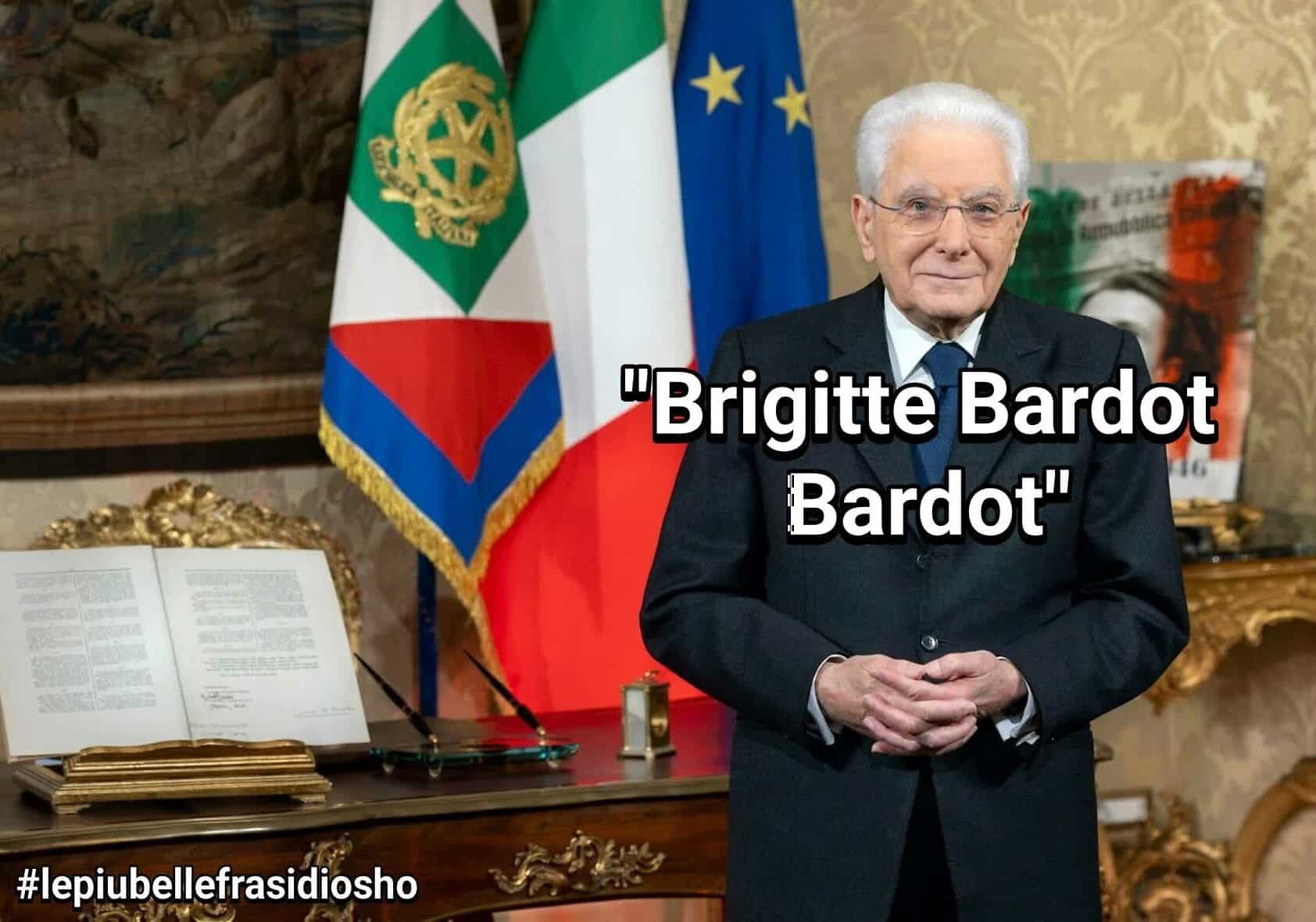 Il discorso di Capodanno del Presidente Sergio Mattarella (e la foto di Osho..)