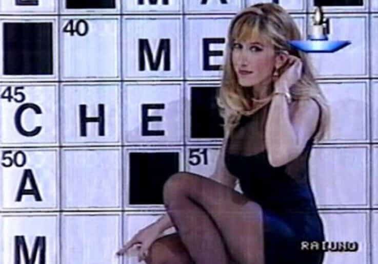 La TV anni ’90 ….il Cruciverbone e le curve di Simona Tagli