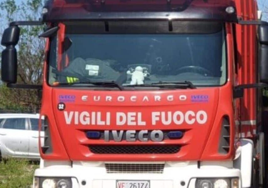Ex Vox in fiamme a Vittuone, Sindaco Bonfadini: “Non è più del comune”