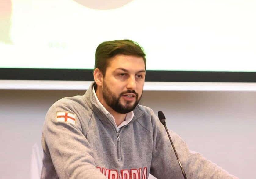 Monza, “marocchino aggredisce barista alla stazione ed è già libero. Questa non è giustizia”