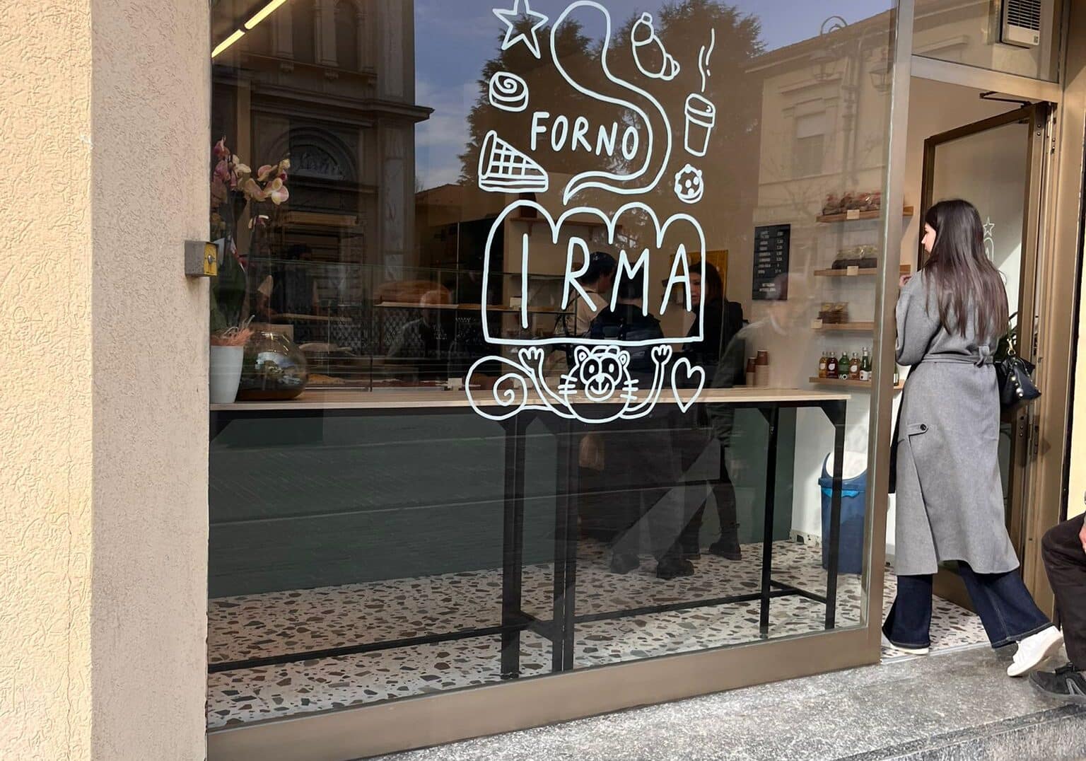 Magenta, commercio: segnali di ripresa dalla Via Roma e dalla Via Garibaldi