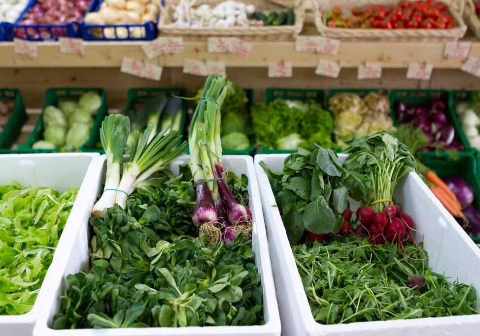 Consumi: 72% italiani preferisce spesa in negozio all’online