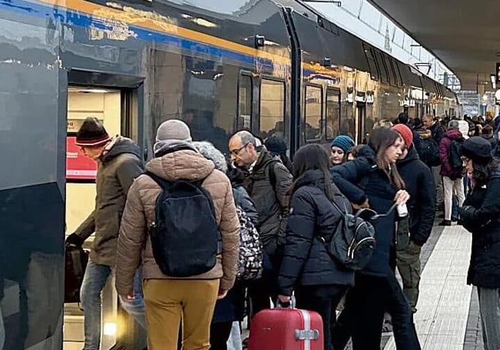 Trasporti. Scurati: “Milano-Mortara, miglioramenti sui guasti ma servono interventi strutturali e tempi certi