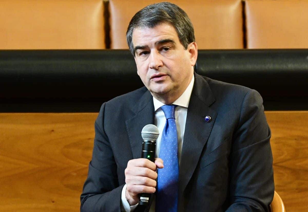 Fitto a Stati membri Ue “Usare fondi di coesione per spese energia”