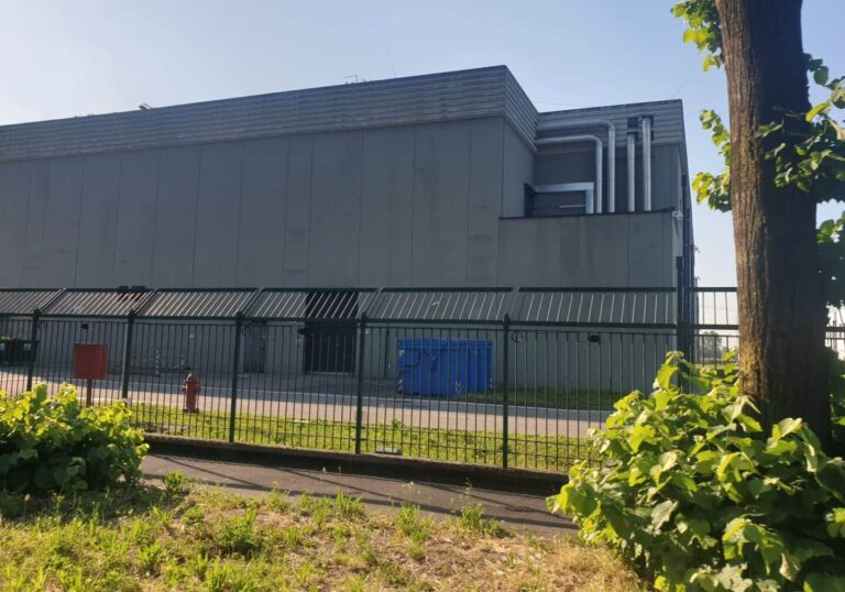Data Center come se piovesse: la Regione prova a mettere un argine
