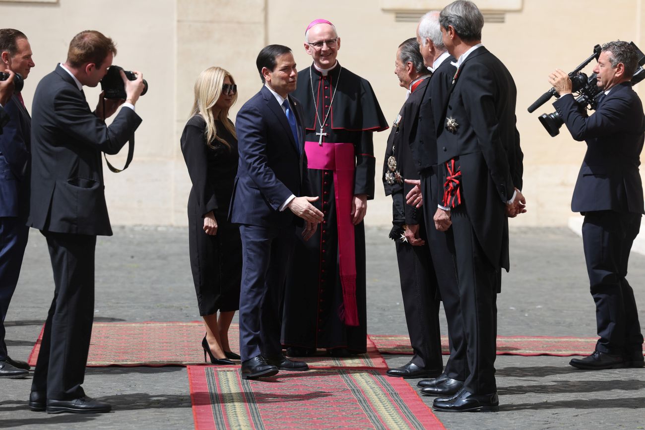Rubio a Roma, si è concluso l’incontro con Leone XIV in Vaticano. Ora il segretario di Stato Usa vede Parolin