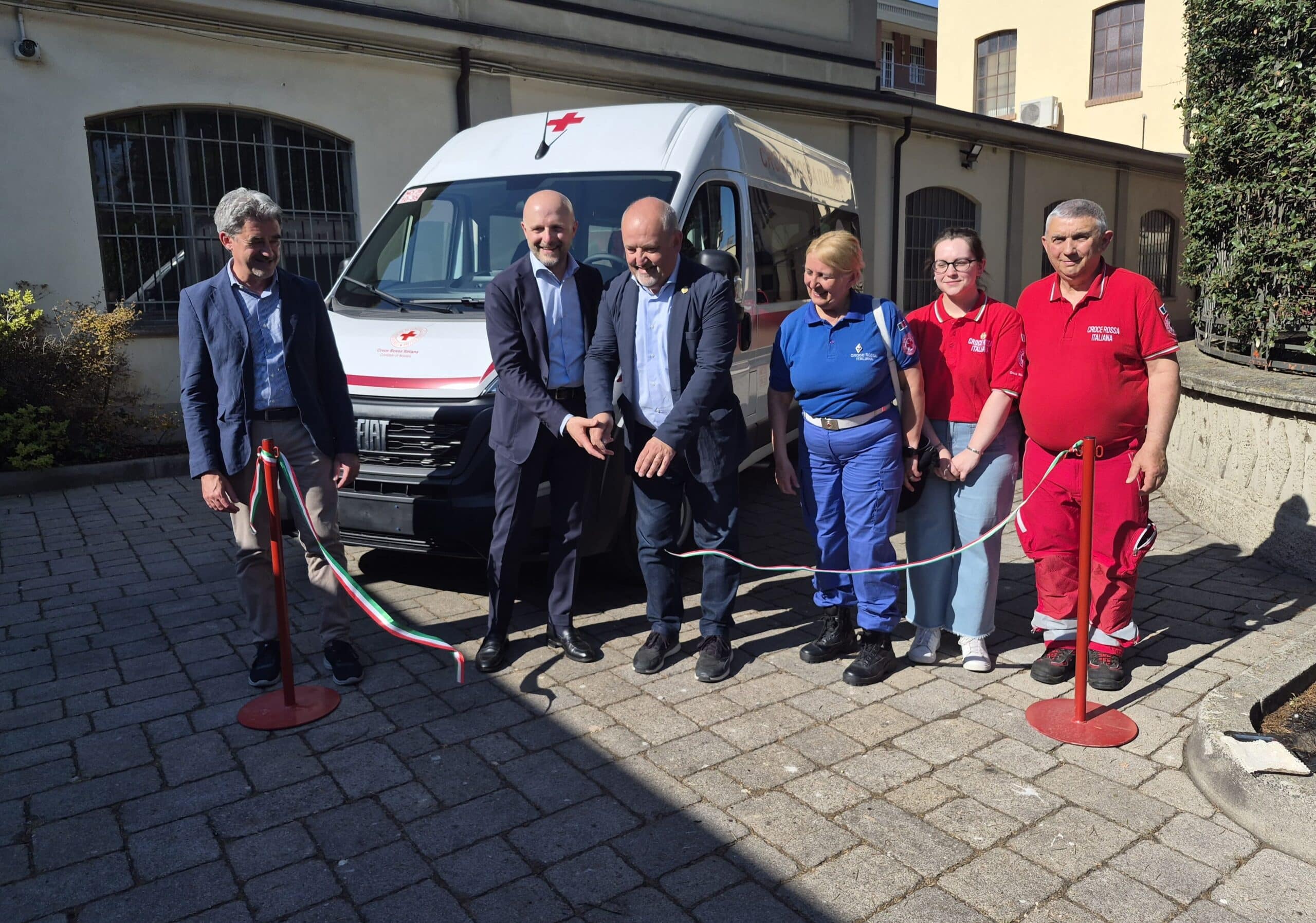 Inaugurato il nuovo mezzo attrezzato in dotazione al Comitato di Novara della Croce Rossa