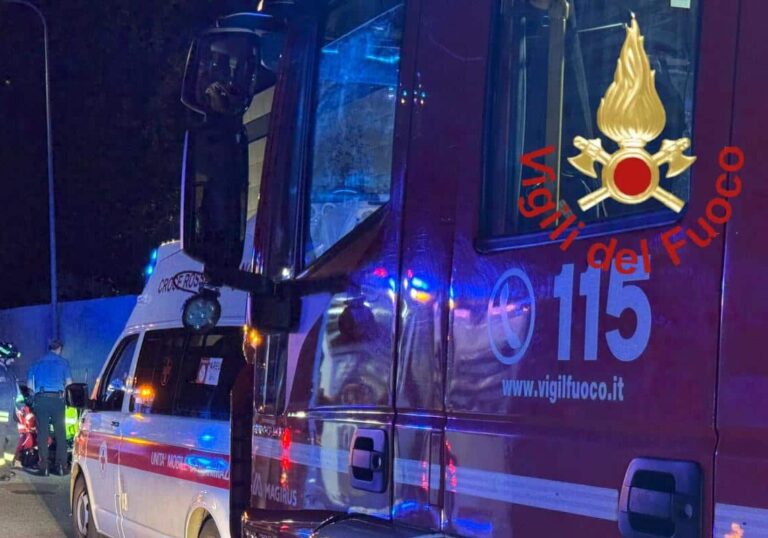 Como, drammatico incidente nella notte: muore un ragazzo di 21 anni