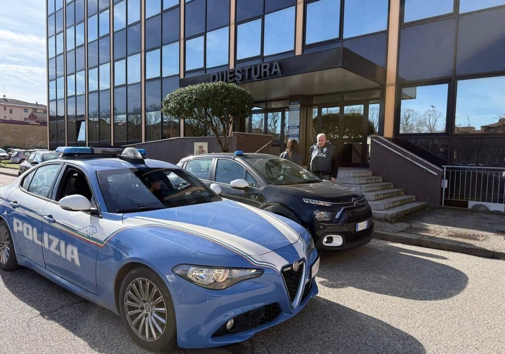 Pavia, la Polizia di Stato interviene durante una festa abusiva pubblicizzata sui social: riscontrate gravi violazioni di sicurezza