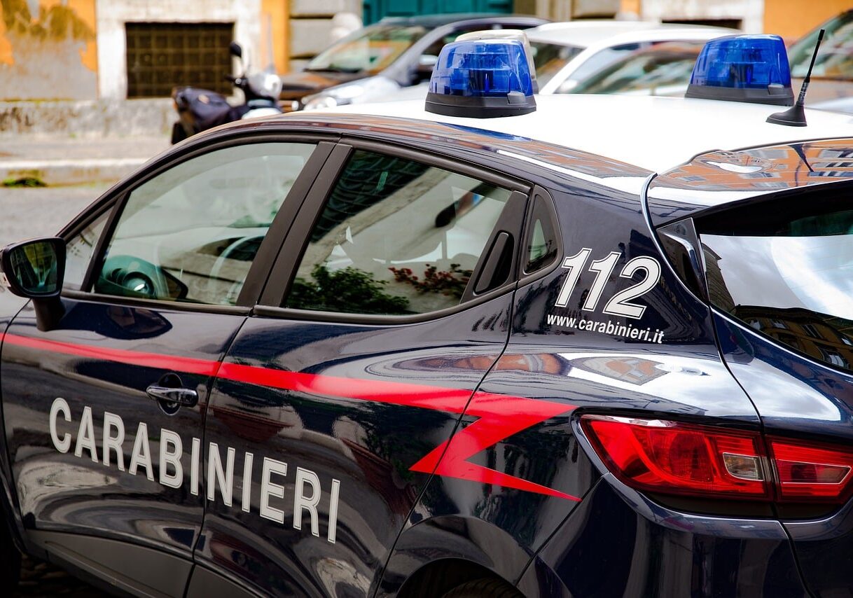 A Lainate scritte contro i Carabinieri. Cecchetti: “Così si offende lo Stato”