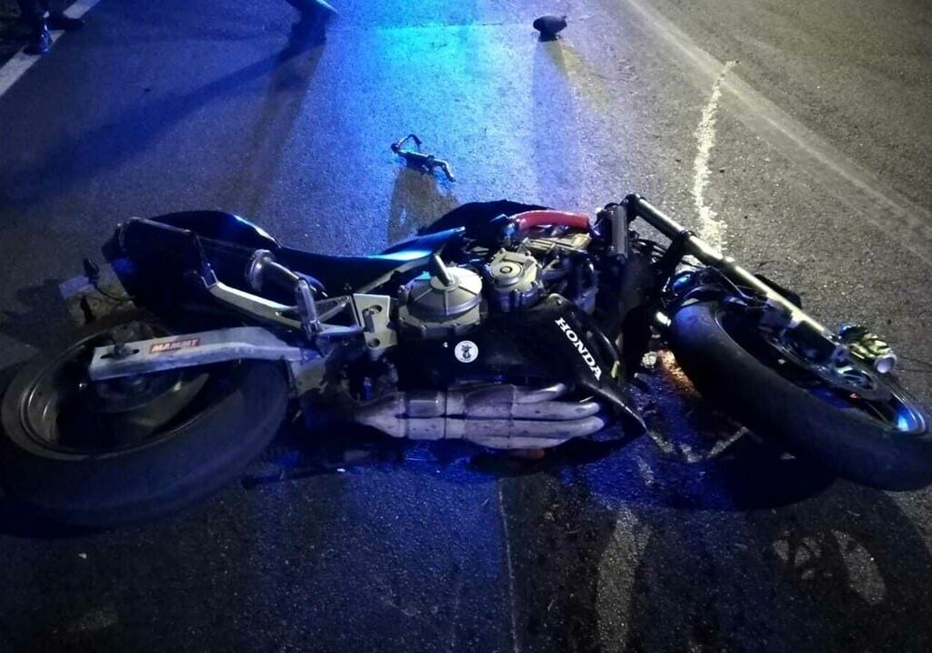 Incidente mortale a Borgo d’Ale sulla SP593: muore motociclista di 43 anni