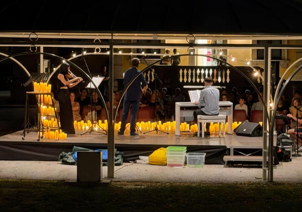 Musica a lume di candela incanta Legnano: grande successo per il primo concerto dei giovani talenti della Scuola Paganini