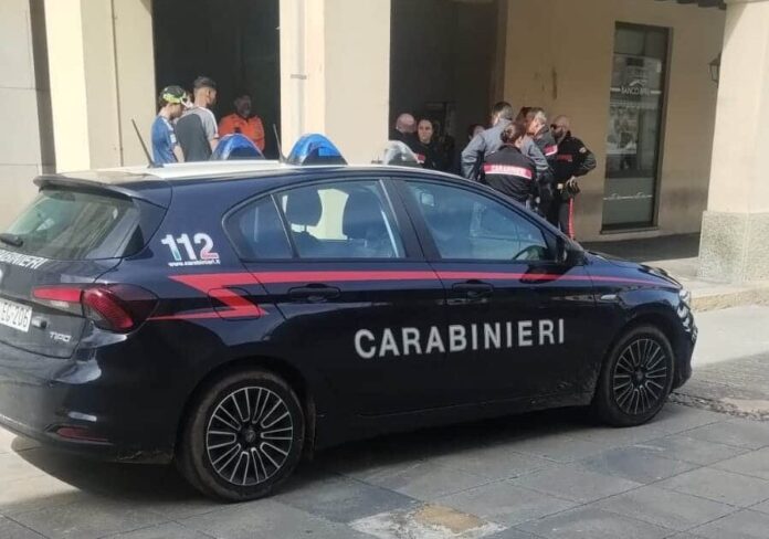 Magenta, ladro seriale in piazza Liberazione: rubata la borsa ad una ragazza