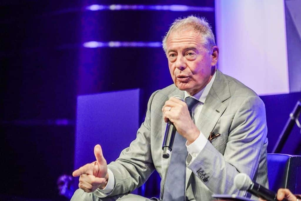 Urso “Prioritario costruire un vero mercato unico Ue dell’Energia”