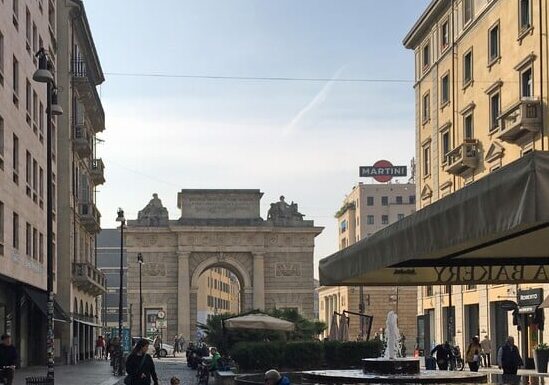 Diciannovenne aggredita nella zona della movida milanese, soccorsa alla Mangiagalli
